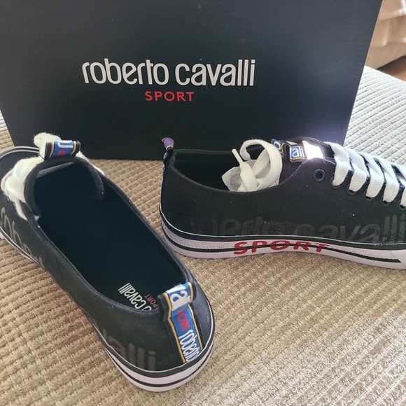 Roberto Cavalli Black and White Sport Sneakers - Picture 3 of 7